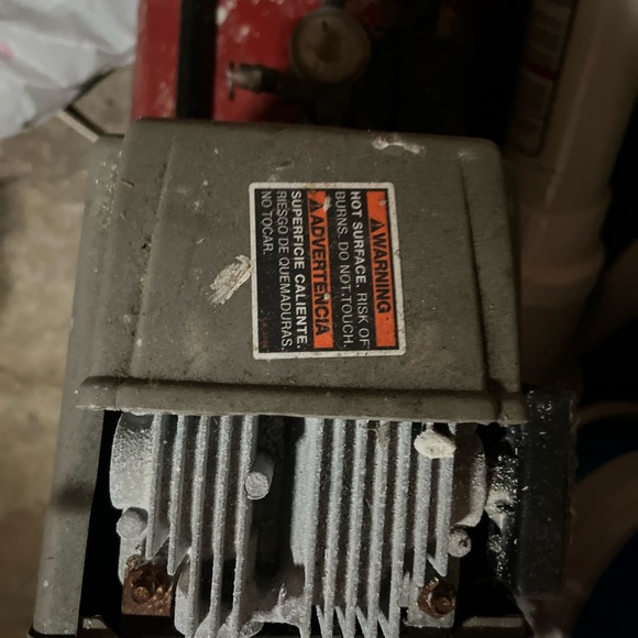 Heavy duty and a Great air compressor. - Picture 2 of 5